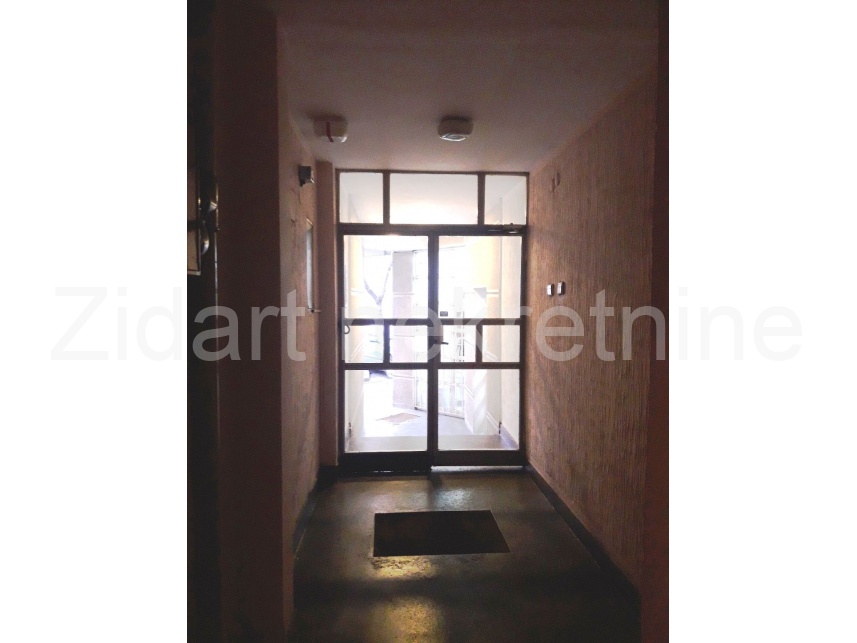 Квартира, 753 м², 240 000$ — FAKTOR